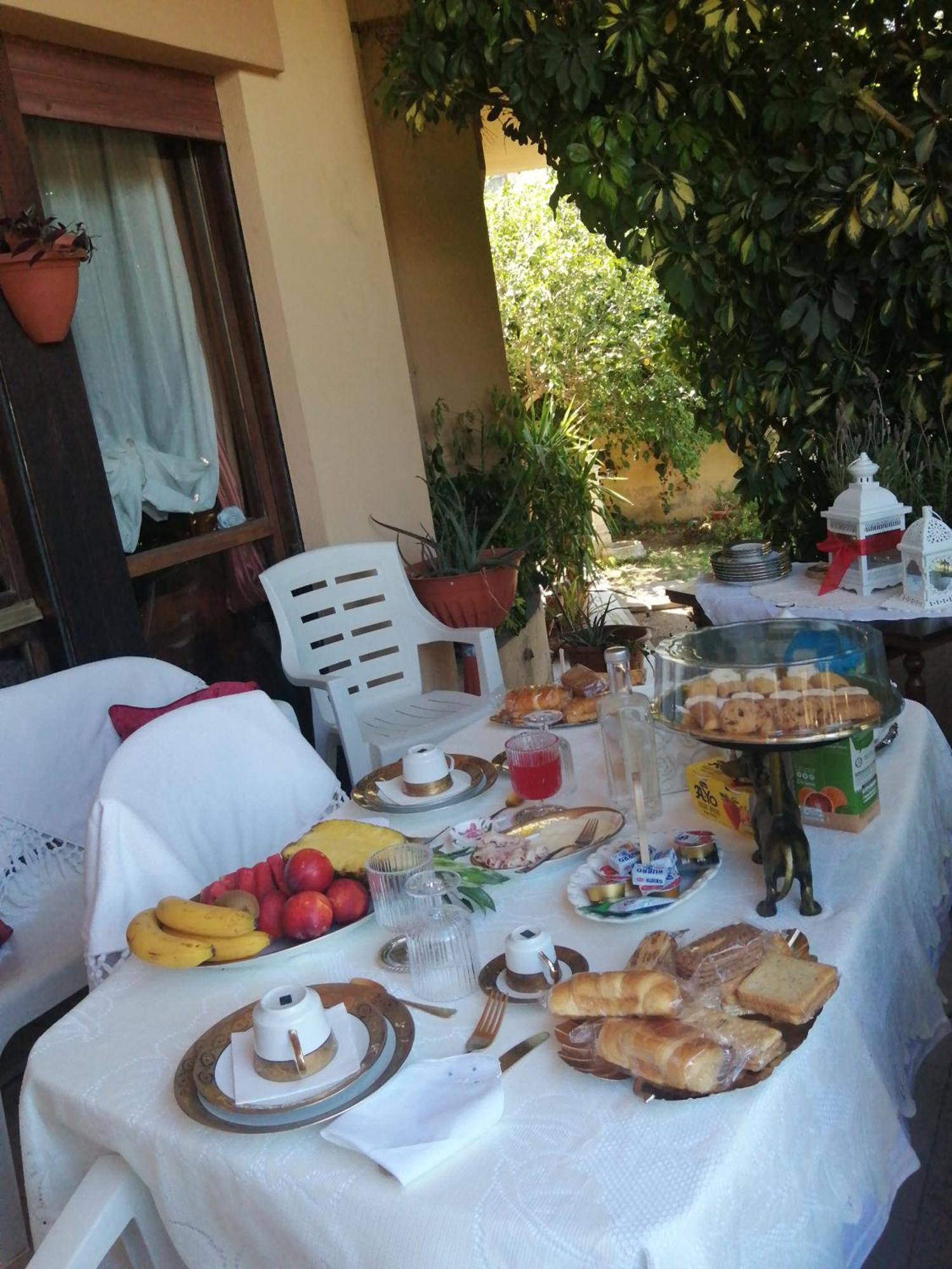 Luis&Susy Home, กาญารี ภายนอก รูปภาพ
